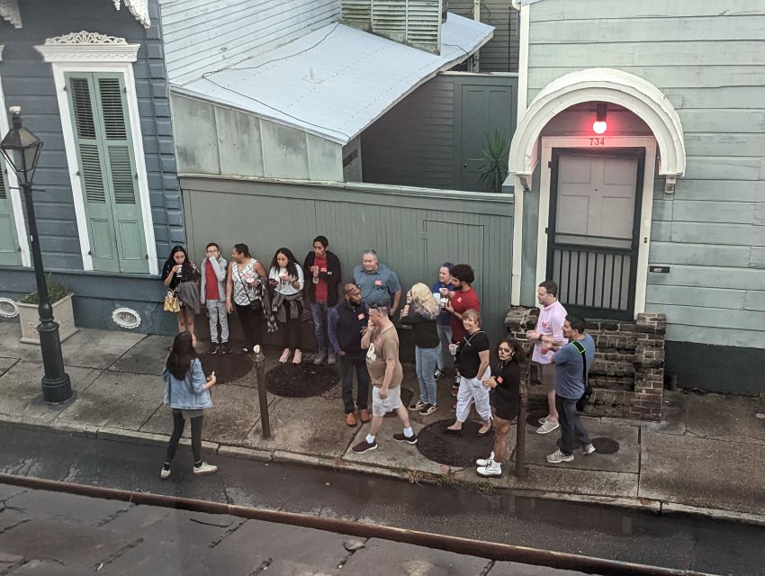 New Orleans: French Quarter, Witches, Voodoo, & Ghost Tour - Walking, timing, and practical comfort