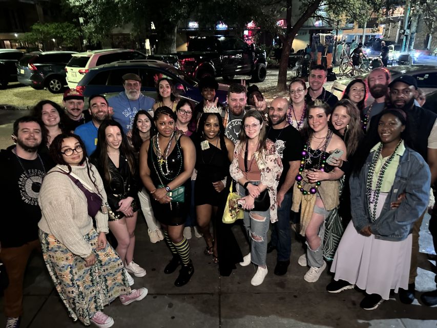New Orleans: Ghost and Haunted Pub Crawl Tour with Free Shot - Key points to know before you go