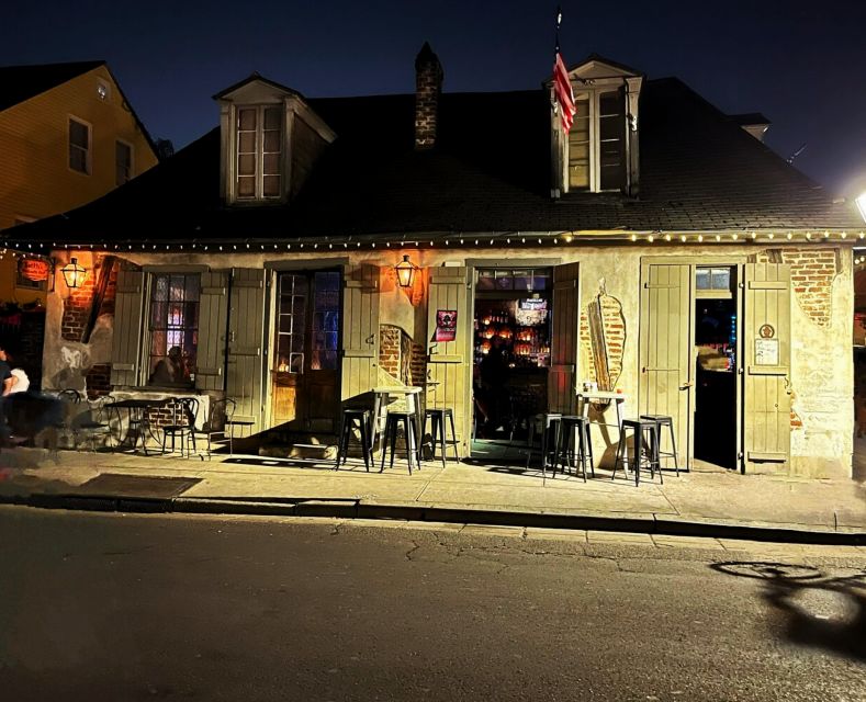 New Orleans Haunted Ghost, Voodoo & Vampire Walking Tour - Starting among oddities at Witches Brew Gallery