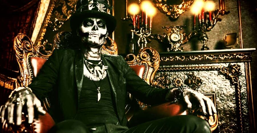 New Orleans Haunted Ghost, Voodoo & Vampire Walking Tour - Muriel’s and Jackson Square set the tone