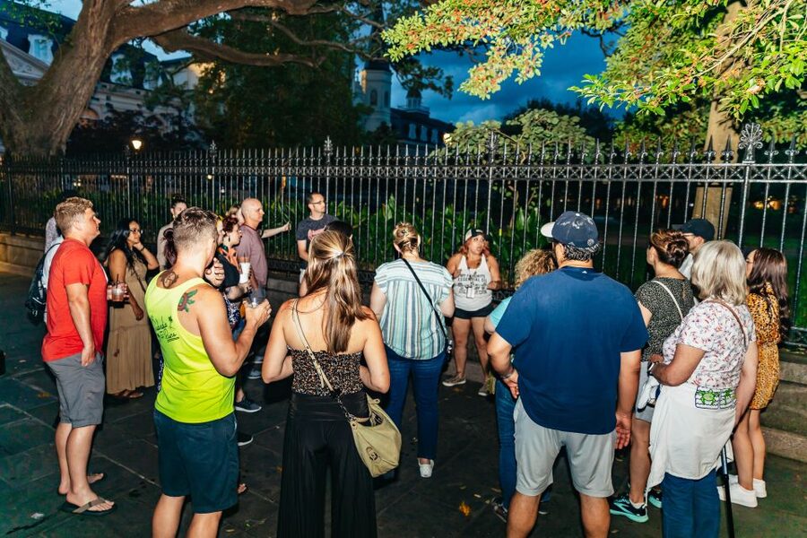New Orleans: Haunted Pub Crawl - What makes the guides important