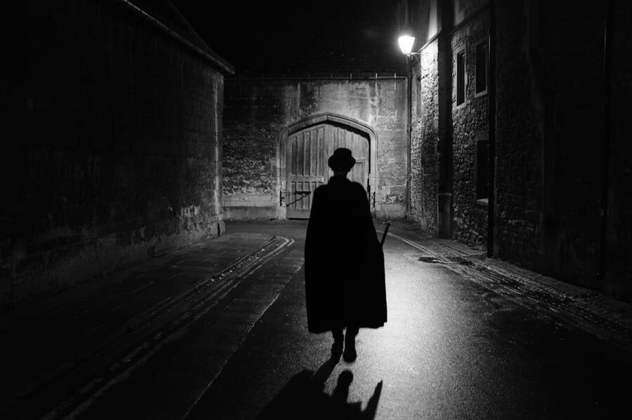New: Oxford Costumed Ghost Tour In-Character - Oxford’s dark side comes alive at night