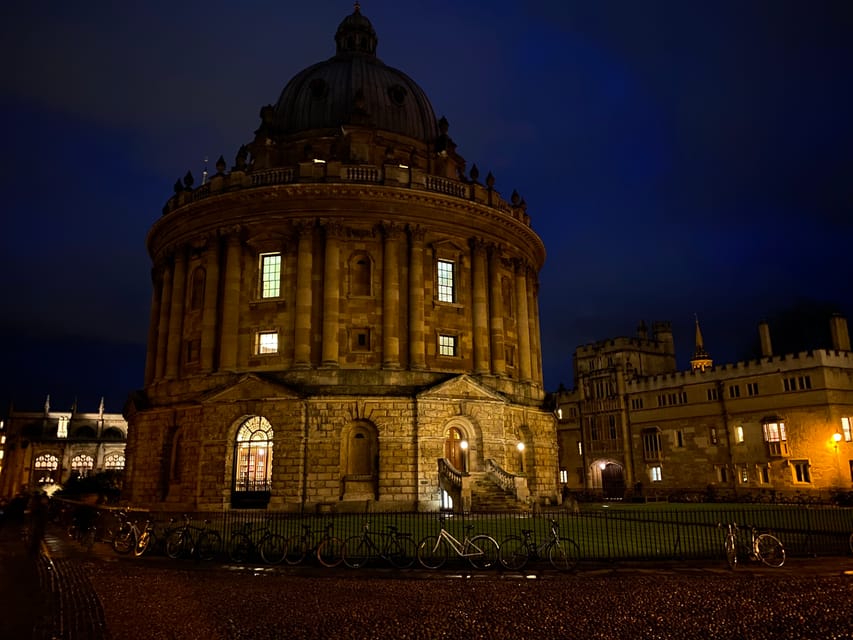 New: Oxford Costumed Ghost Tour In-Character - Medieval punishments brought to the street