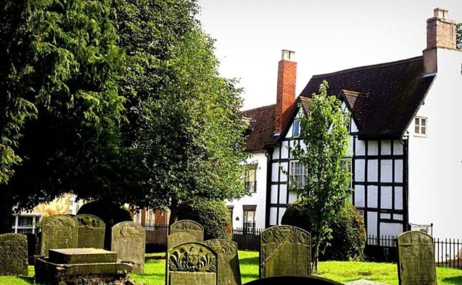 Newent: Ghost Tour - The Holts and Crown House