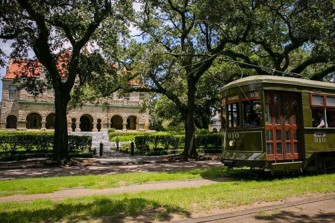 NOLA's BIG 4 PRIVATE CITY TOUR - NO GHOST, ONLY FACTS! - Why this two-hour New Orleans tour works best early in your stay