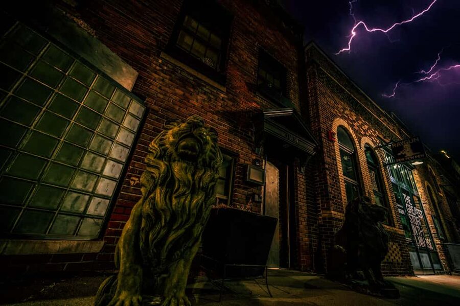 Omaha Ghost Tours: Otherworld Oblivion & Omens - Omaha’s haunted side begins at The Arch