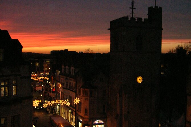 Oxford Official Ghost Tour - Group size, guide style, and the importance of timing