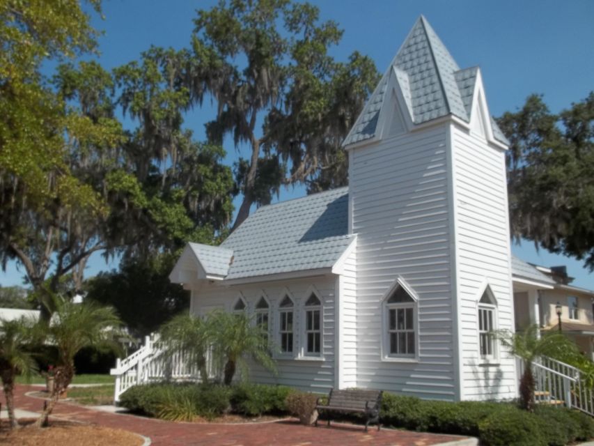 Palmetto: Ghost & History Tour by Silent Slayer Ghost Tours - The yellow fever cemetery and the serious side of the stories