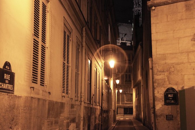Paris by Night Walking Tour: Ghosts, Mysteries and Legends - Hôtel de Ville and the end of the route