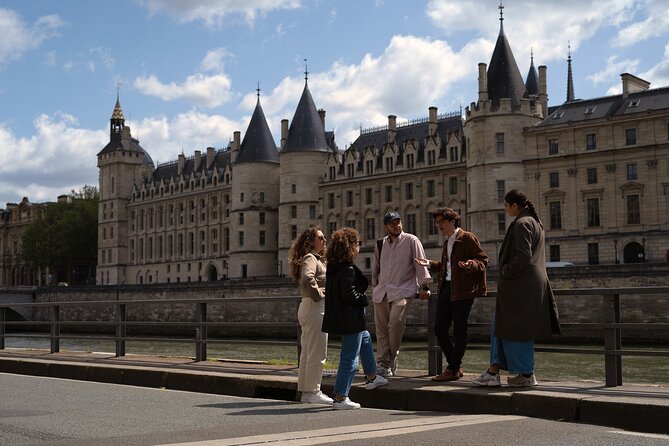 Paris Mysterious and Dark Stories Walking Tour - Small Group - Square du Vert-Galant and the Knights Templar