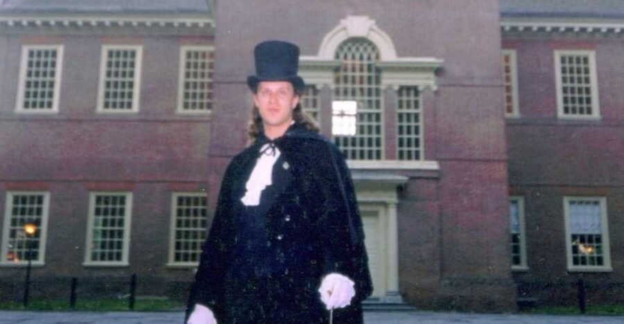 Philadelphia Ghost Tour by Candlelight - Independence National Park and the famous names