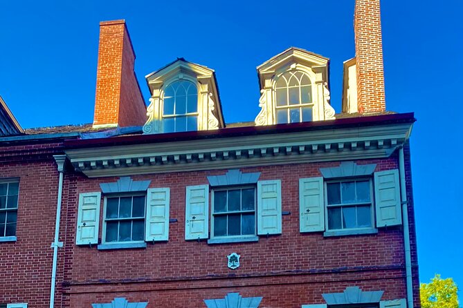 Philadelphia Haunted Ghost Smartphone Guided Audio Walking Tour - Powel House recalls the founding generation