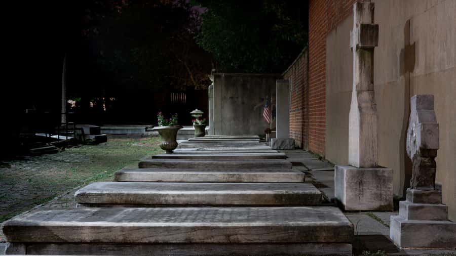 Philly Ghosts: Phantoms of Philadelphia Tour - One hour, one mile, and a sensible evening plan