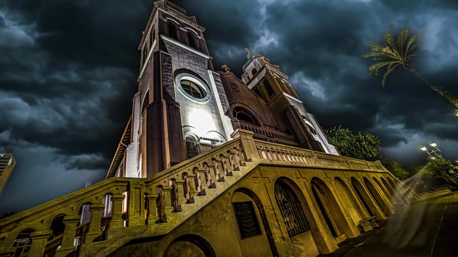 Phoenix: Ghosts & Poltergeists Guided Haunted Walking Tour - Phoenix weather and walking comfort