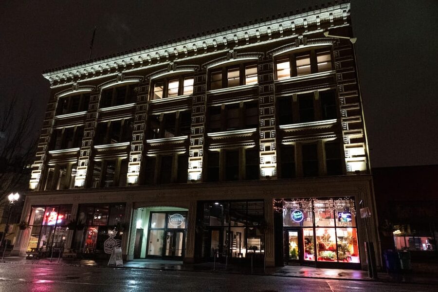 Portland: Ultimate Dead of Night Walking Ghost Tour - Four more locations, including a haunted parking lot