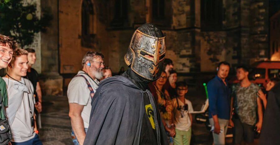 Prague: Ghost Walking Tour Where Legends Come To Life - The guides make the difference