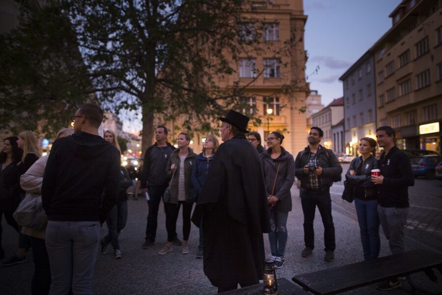 Prague: Ghosts and Legends of the Old Town Evening Tour - How the guides shape the experience