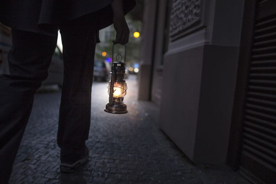 Prague: Ghosts and Legends of the Old Town Evening Tour - The Spanish Synagogue and stories shaped by belief