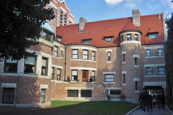 Prairie Avenue Haunted History Tour and Ghost Hunt - Clarke House, Chicago’s oldest building