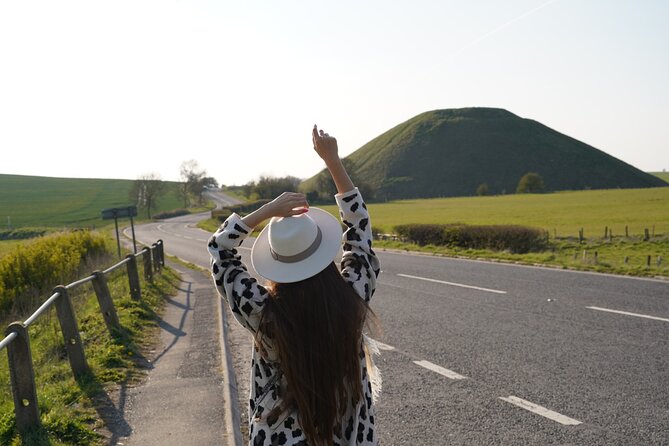 Prehistoric Britain: Ancient Caves, Stonehenge & Haunted Forest - Avebury and the older stone circle