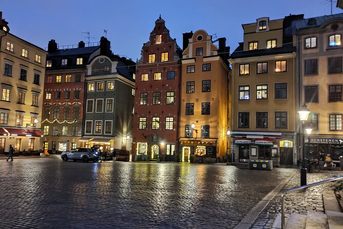 Private blood, ghosts and folklore Old Town 2h Stockholm tour - Prästgatan and the street once called Hell