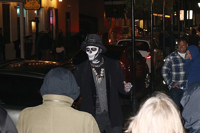Private Ghost, Voodoo and Vampire Tour - Voodoo Authentica and the difference between story and souvenir