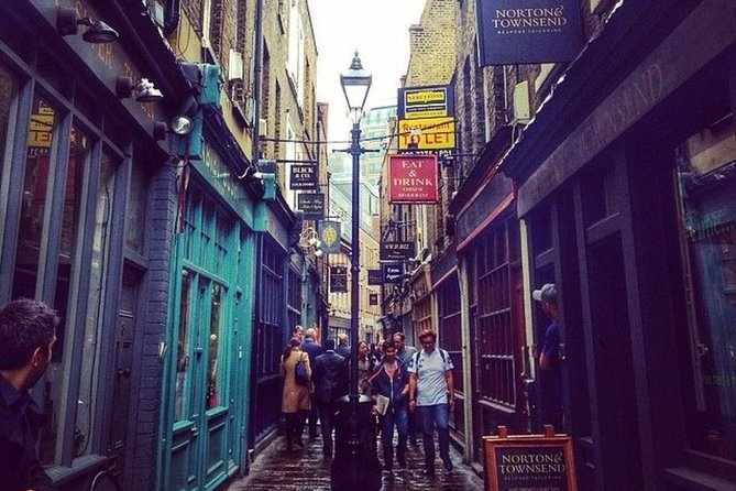 PRIVATE Jack the Ripper Ghost Walking Tour in London - The Ten Bells and the power of place