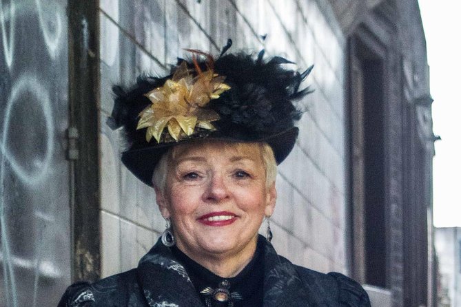 Private Jack the Ripper Walking Tour of Whitechapel and Brick Lane - Martha Tabram and the George Yard Buildings