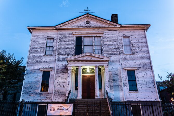 Richmond Ghosts Boos and Booze Haunted Pub Crawl - Richmond’s haunted past, one pub at a time