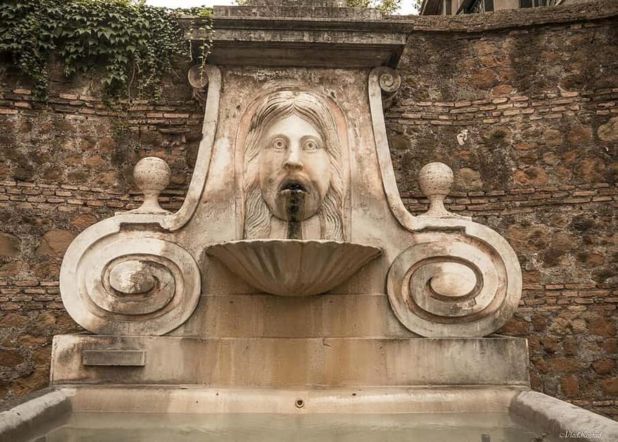 Rome After Dark: Ghosts & Medieval Backstreets Tour - Key points at a glance