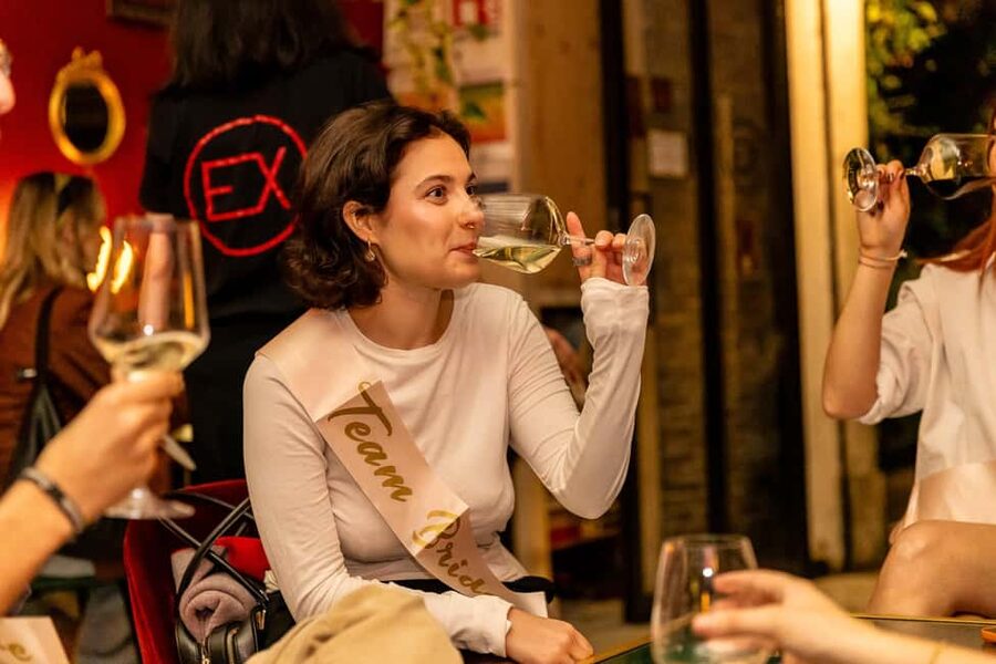 Rome: Guided Bar Crawl with Drinks & Dark History - Visiting several bars in one evening