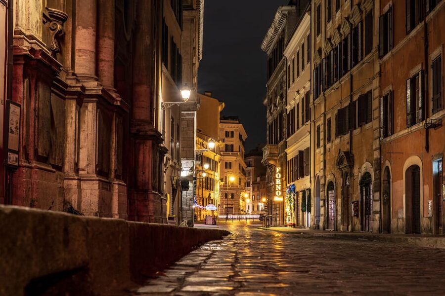 Rome: Guided Haunted Rome Ghost Tour with Dowsing Rods - The Fountain of the Mask and Piazza Farnese