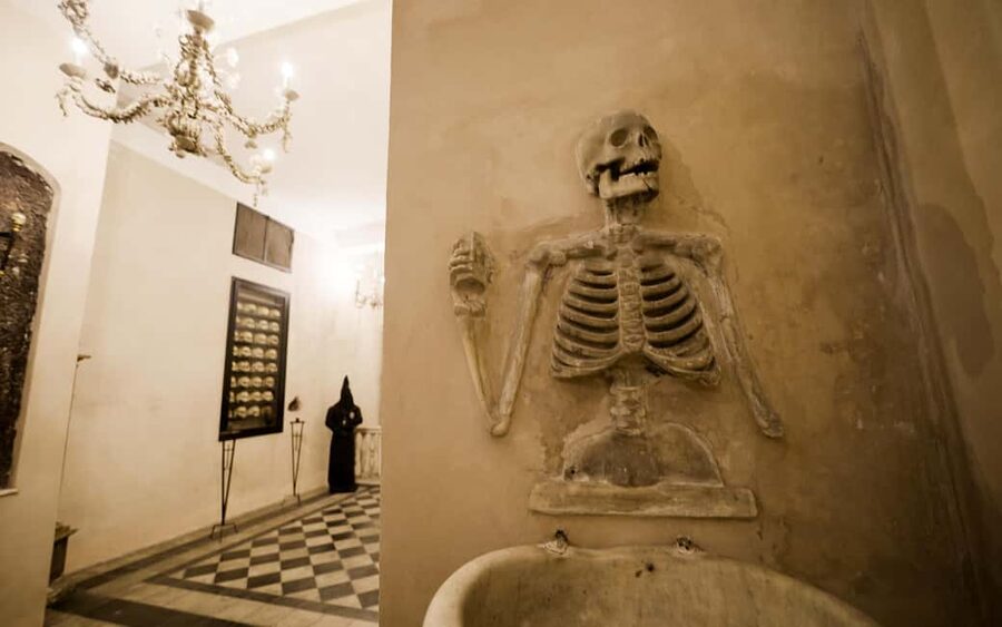 Rome's Dark Side: Ghosts, Scandals and Crypts - small group - Starting at Piazza Trilussa and crossing Ponte Sisto