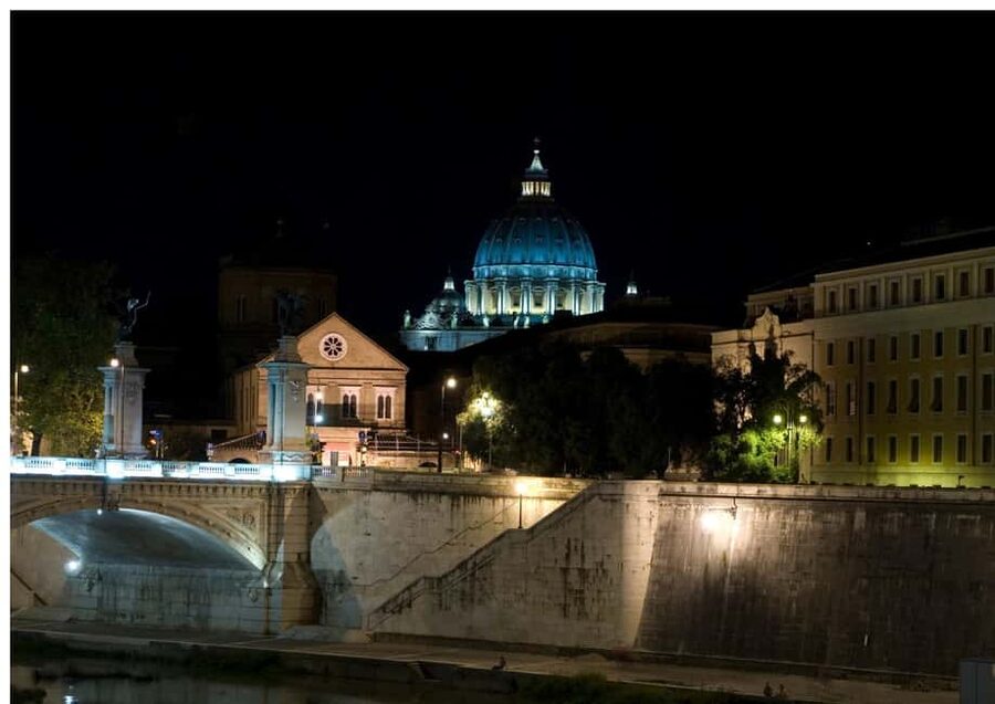 Rome Secrets: Dark History & Tasty Bites Tour - Santa Maria dell’Orazione e Morte