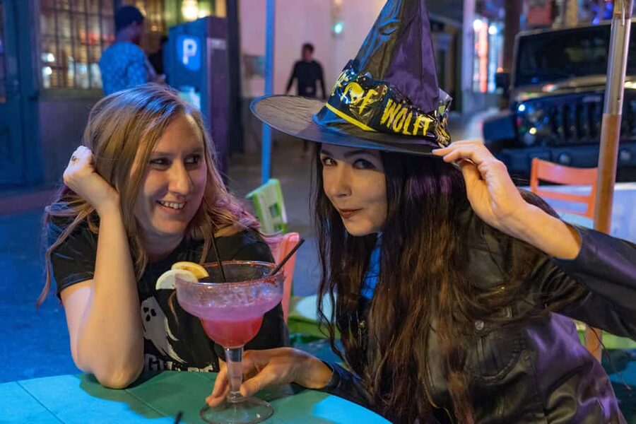 Salem: Boos and Brews Haunted Pub Crawl - Salem After Dark: What This Pub Crawl Really Offers