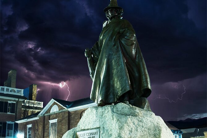 Salem Ghost Tour: Witches & Wicked Whispers - Salem’s haunted past in one efficient hour