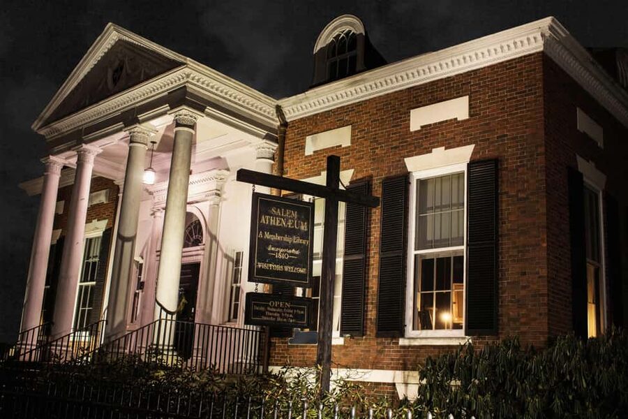 Salem Ghost Tours: Witches & Wicked Whispers - Why Salem works so well for a ghost walk