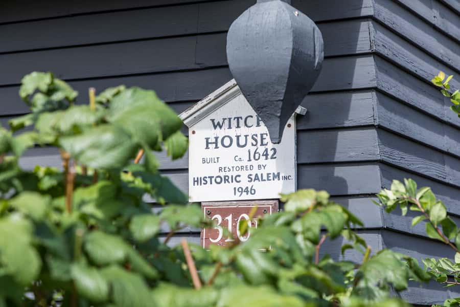 Salem: Ghosts of Salem Walking Tour - Salem’s famous historic buildings along the route
