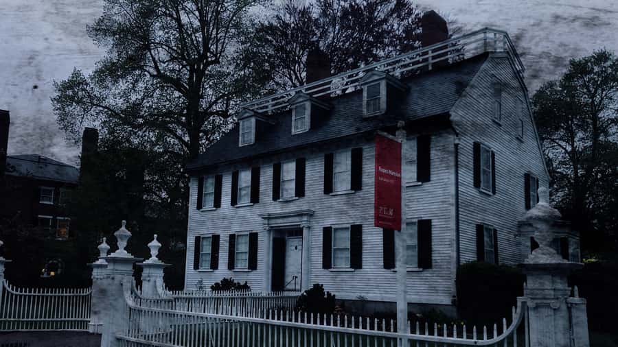 Salem: Haunted Footsteps Ghost Tour - What the eight to 10 stops are like