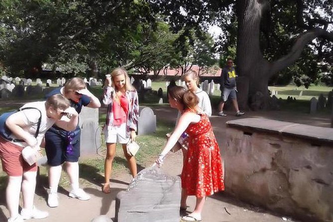 Salem History & Haunt Walking Tour - The old Salem jail site and its darker legends