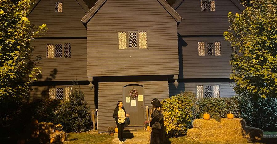 Salem: Psychic Bewitched Tour With Tarot Reading - Salem’s Witch Trials through a psychic lens