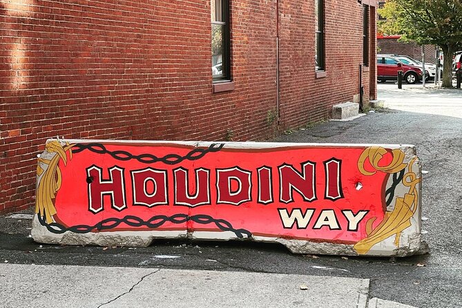 Salem Uncovered: The Salem Witch Trials Tour - Finding the lost courthouse at 93 Washington Street