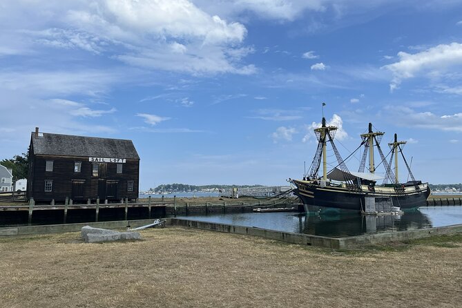 Salem Witch Tour from Boston by Train with Museum Tickets - Samantha, Federal Street, and Salem’s changing image