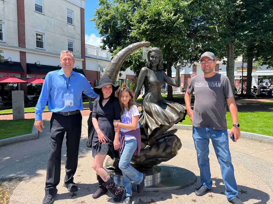 Salem: Witch Trial History and Salem Haunts Walking Tour - Timing, meeting point, and value at $25