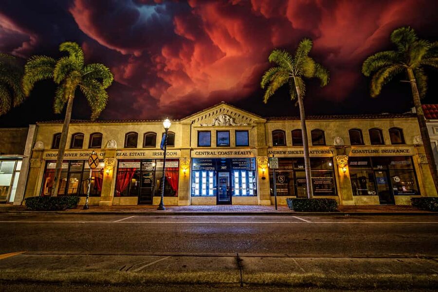 Salt, Sorrow, & Shadow: Fort Pierce Ghost Tour - What the guide adds to the experience