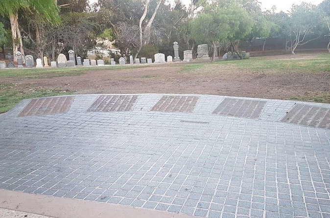 San Diego Ghosts and Gravestones: A Haunted Trolley Tour - Who will enjoy this tour most?