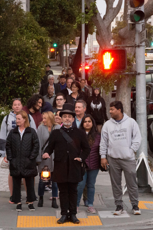 San Francisco Ghost Hunt: Haunted History Walking Tour - What happens at the haunted landmarks