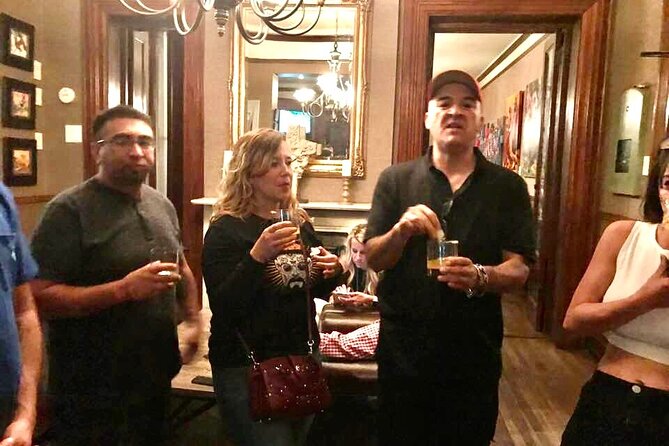 Santa Fe Haunted Spirits Tour - Start with a drink and a bit of uncertainty