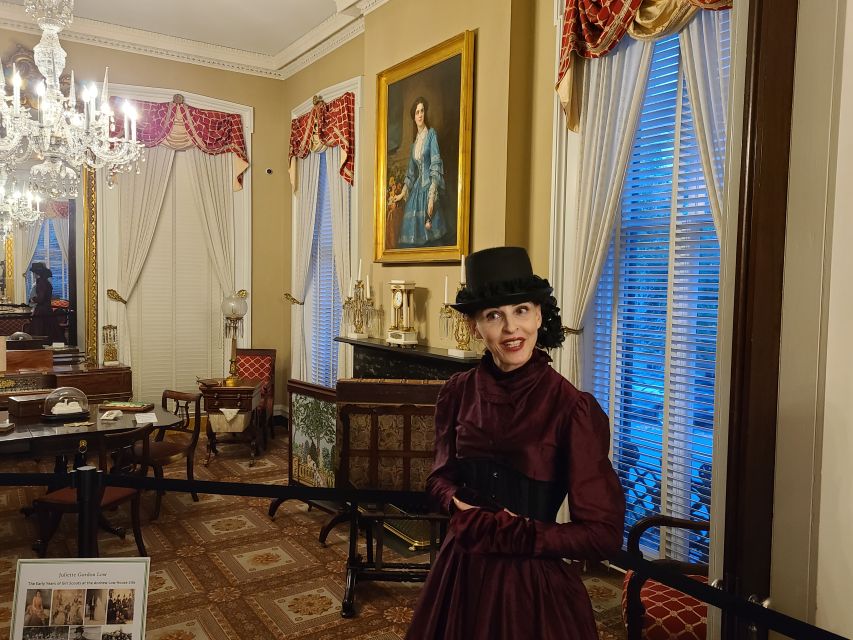 Savannah: Ghosts and Gravestones Tour with Low House Entry - Key points to know before booking