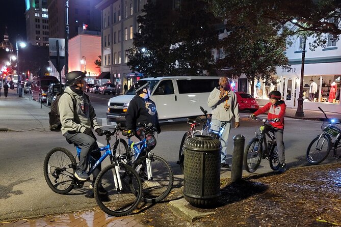 Savannah Haunted Night Bike Tour - Sophie and the storytelling style